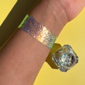 Danessa Myricks Infinite Chrome Flakes - Firefly